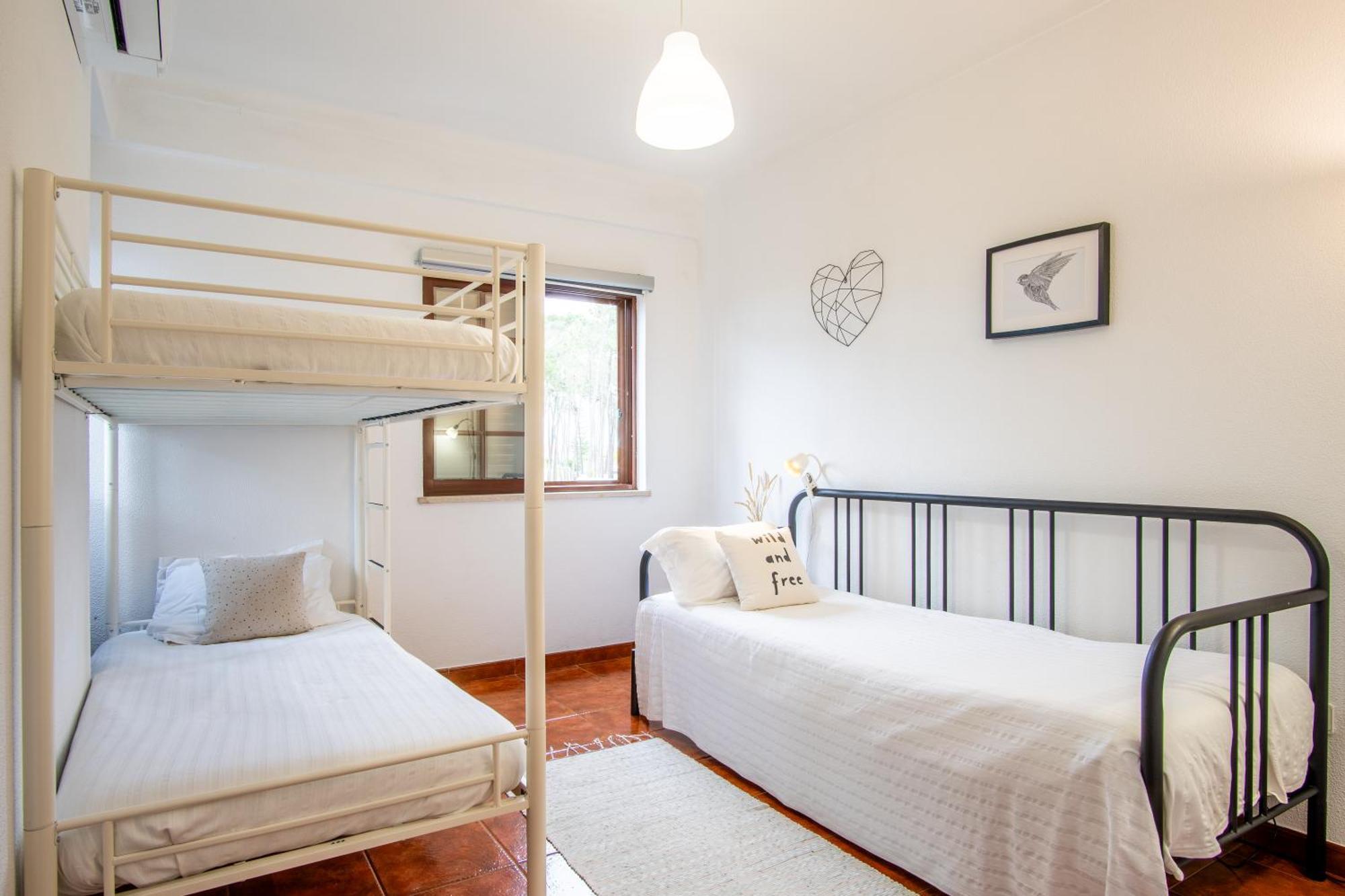 Apartment Mestre Milfontes By In Alentejo *